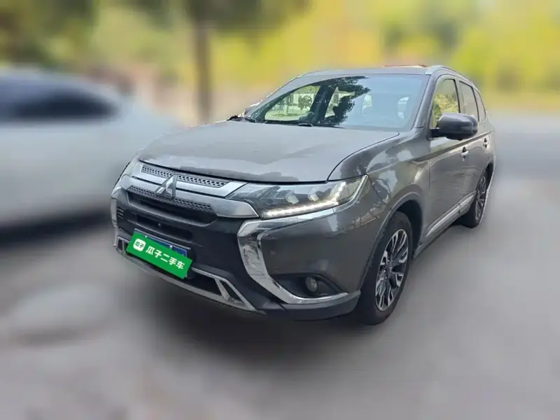 Mitsubishi Outlander, 2019
