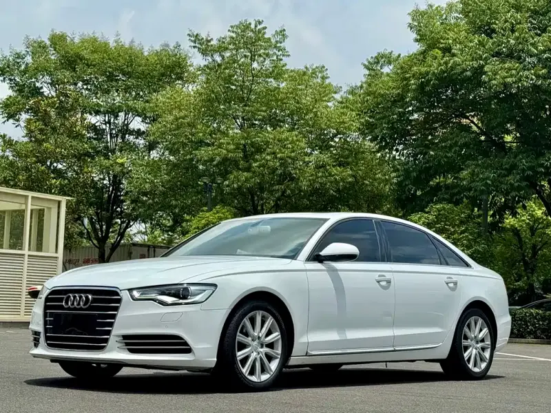 Audi A6L, 2015