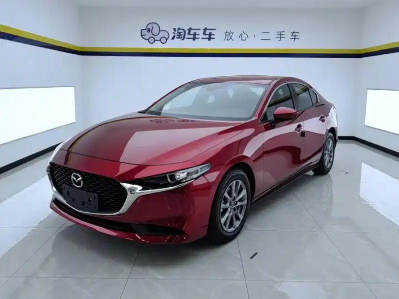 Mazda 3 Axela, 2022