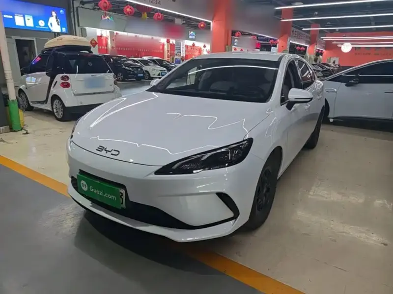 BYD Seal 05 DM-i, 2025