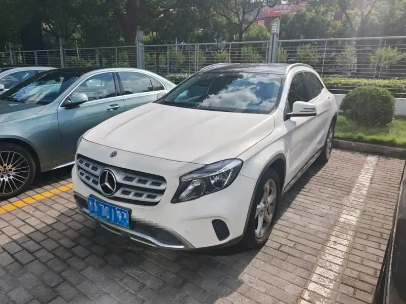 Mercedes-Benz GLA, 2018