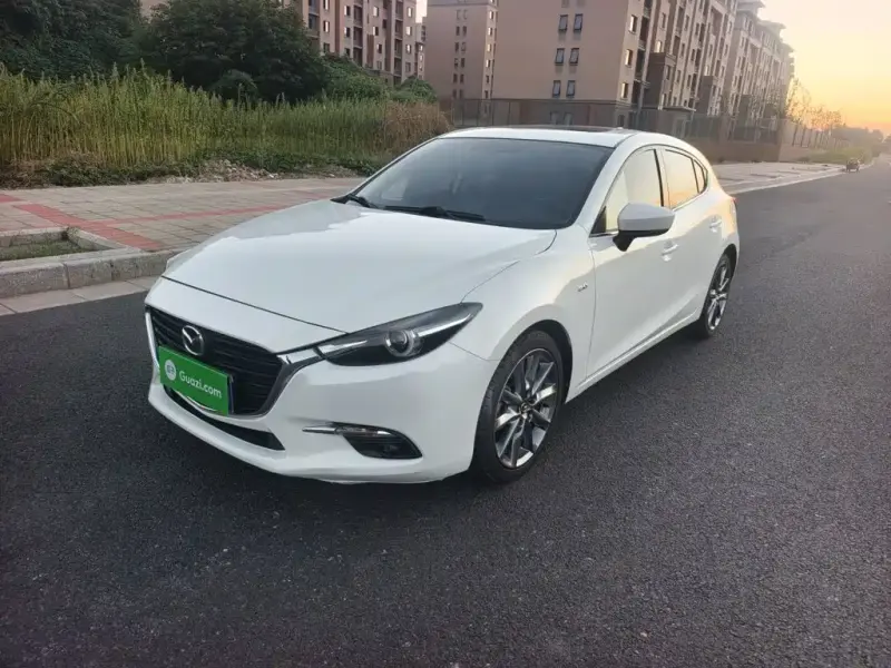 Mazda 3 Axela, 2019