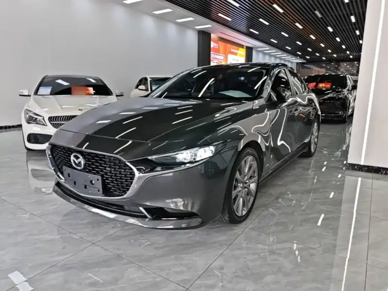 Mazda 3 Axela, 2021