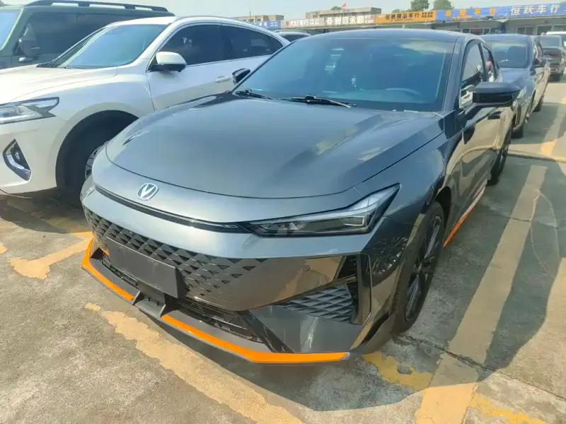 Changan UNI-V, 2025
