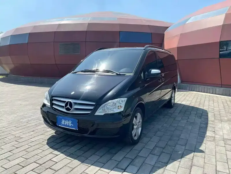 Mercedes-Benz Viano, 2012