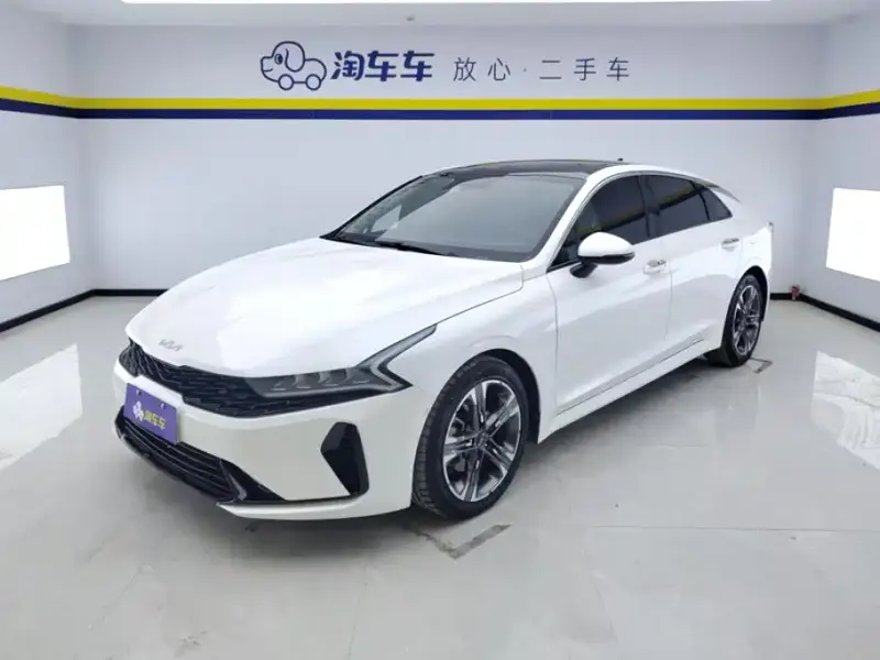 Kia K5, 2021