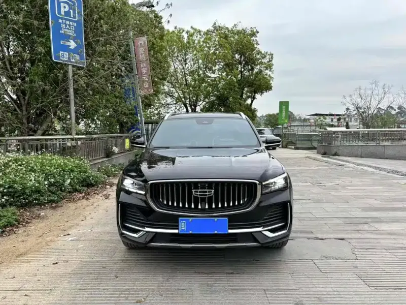 Geely Xingyue L, 2022