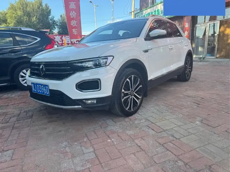 Volkswagen T-Roc Volkswagen T-ROC 2021 280TSI DSG 2WD Comfort Enjoy Connected Edition, 2022 — фото 1