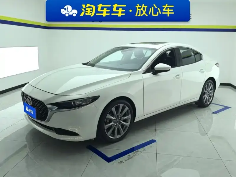 Mazda 3 Axela, 2023
