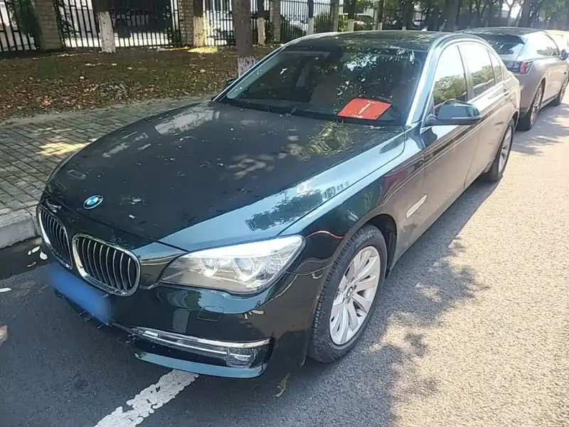 BMW 7 Series, 2015