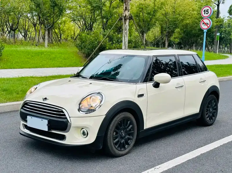 MINI Mini, 2021