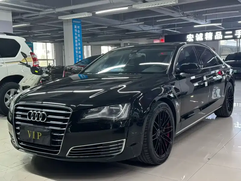 Audi A8, 2014