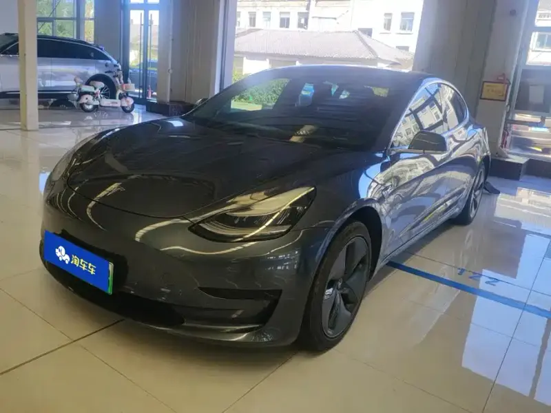 Tesla Model 3, 2020