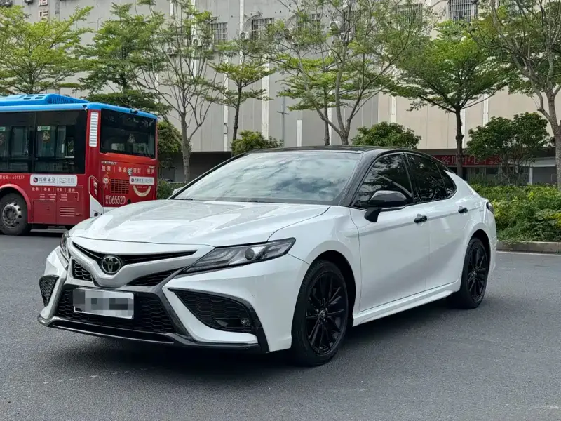 Toyota Camry, 2022