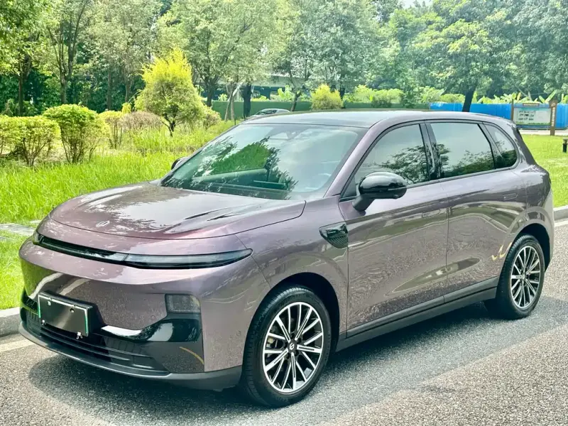Leapmotor B10, 2025
