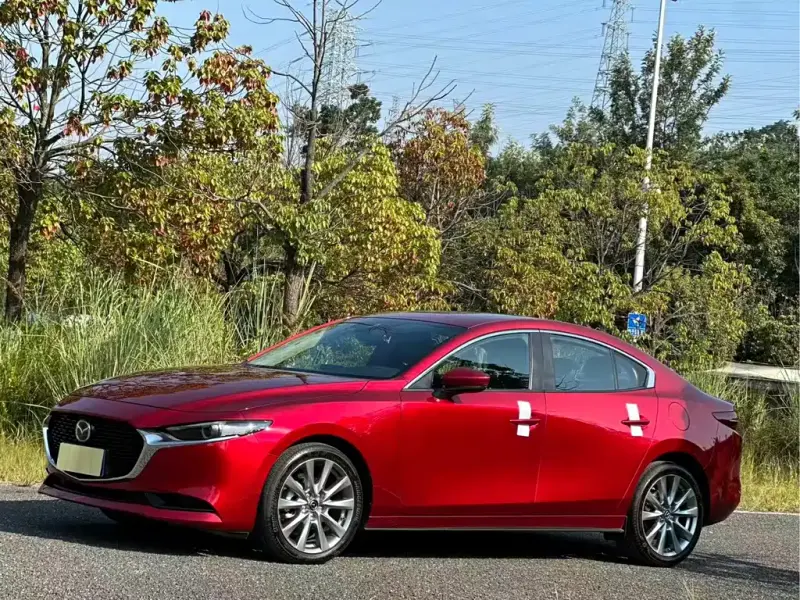 Mazda 3 Axela, 2025