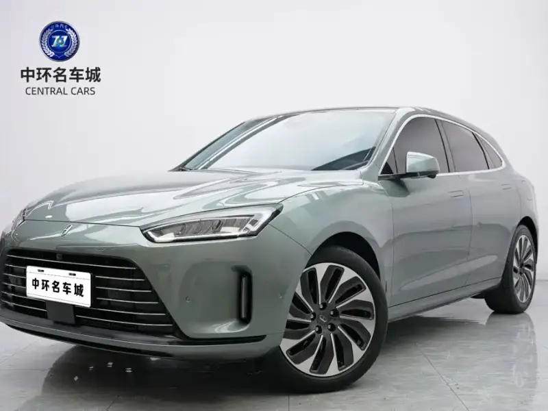 AITO M5, 2022