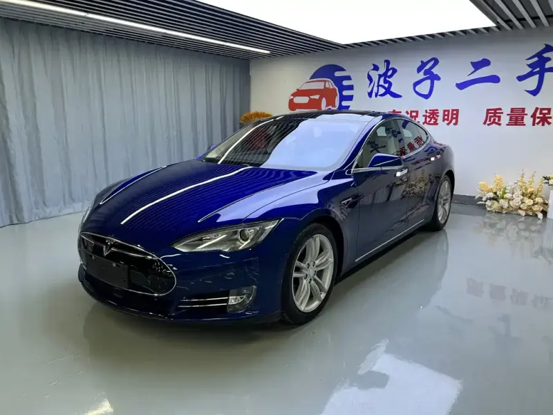 Tesla Model S, 2016