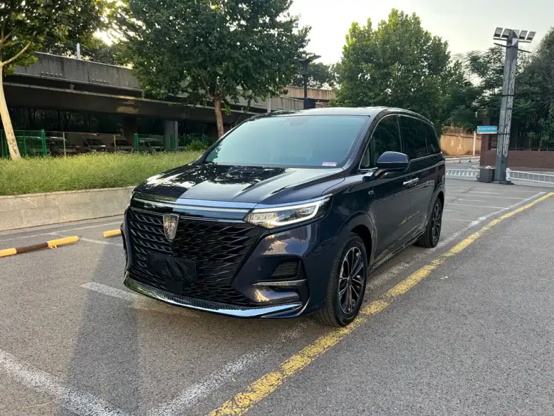 Roewe iMAX8, 2022