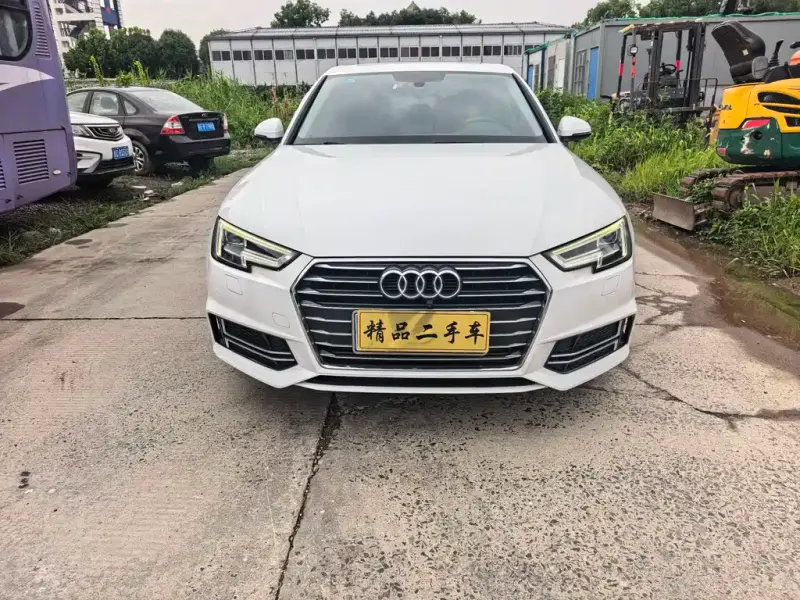 Audi A4L, 2019
