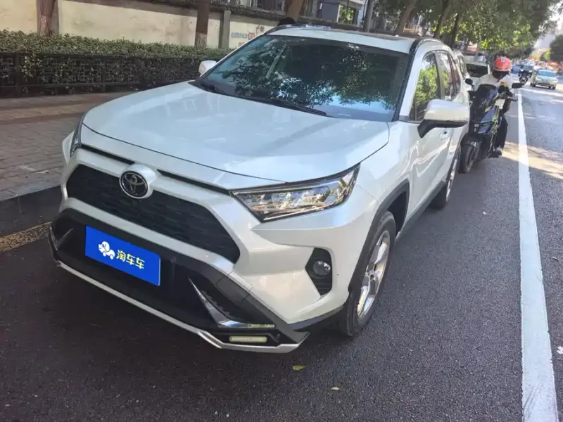 Toyota RAV4, 2021