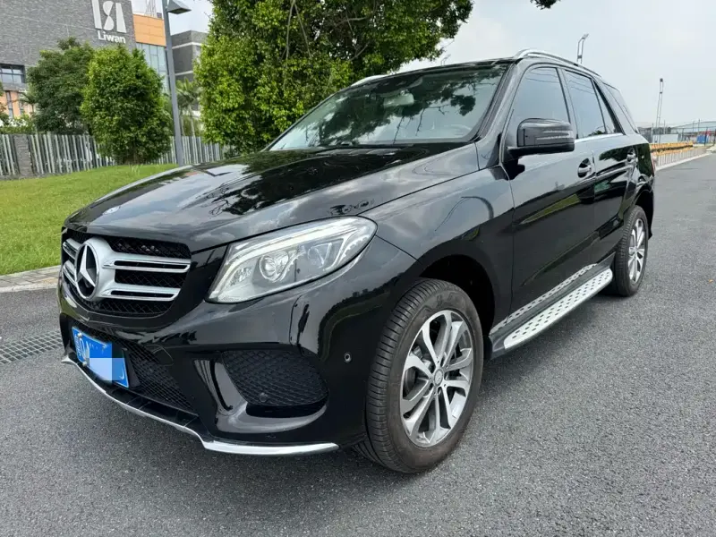 Mercedes-Benz GLE (Import), 2016