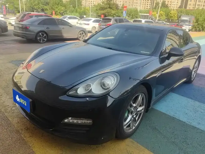 Porsche Panamera, 2012