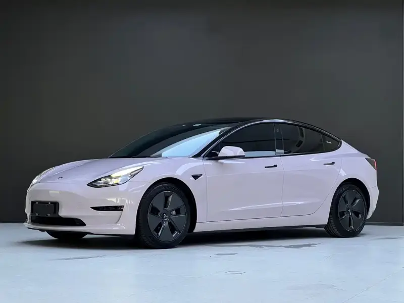 Tesla Model 3, 2021