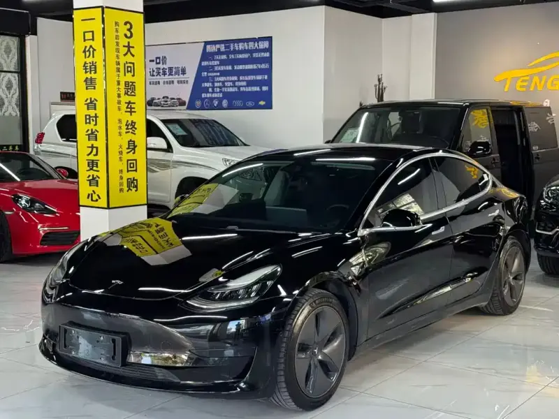 Tesla Model 3, 2021