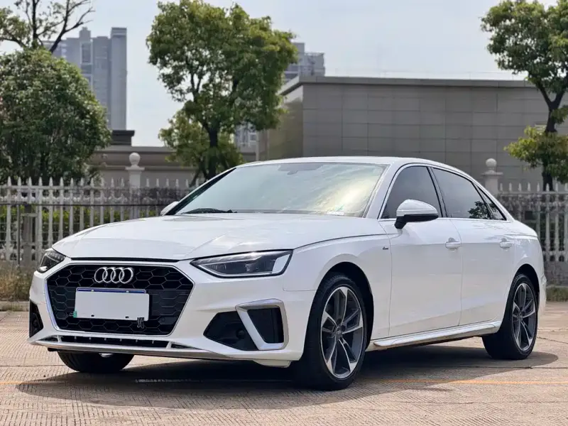 Audi A4L, 2020