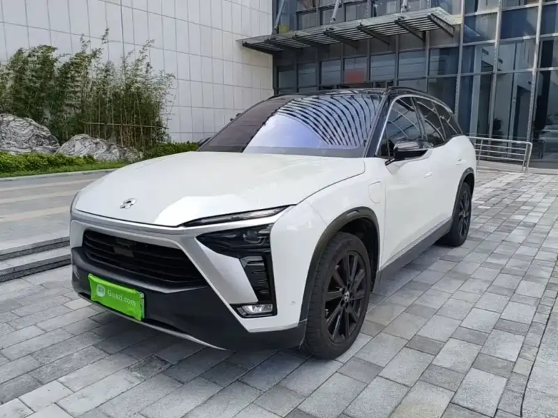 NIO ES8, 2022