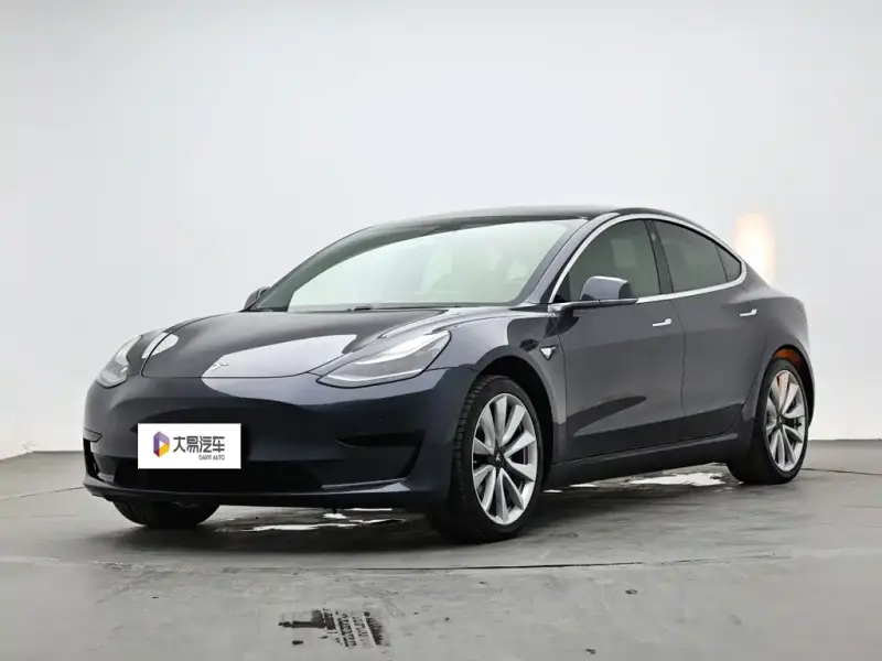Tesla Model 3, 2020