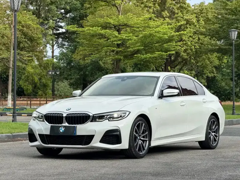 BMW 3 Series, 2019