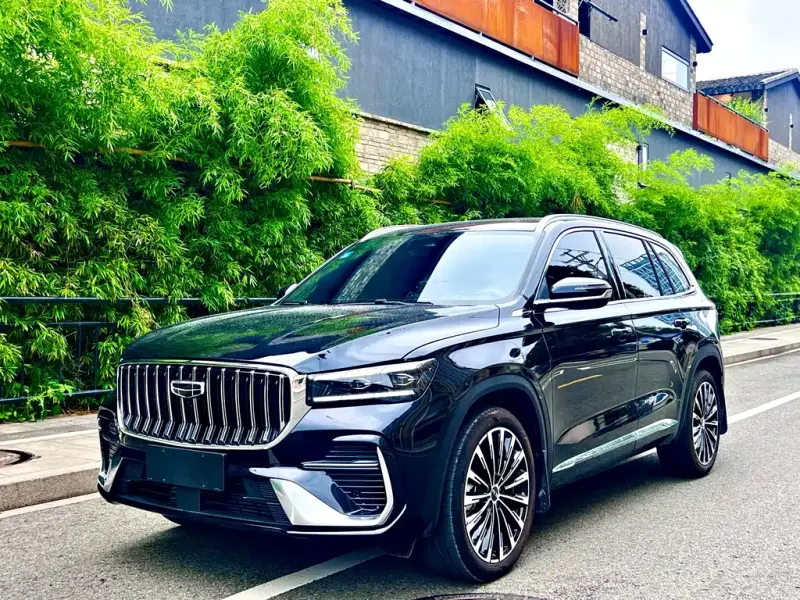 Geely Xingyue L, 2025