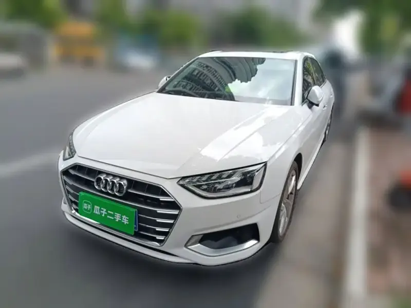 Audi A4L, 2020