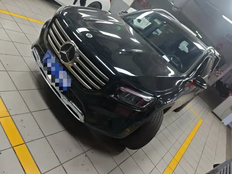 Mercedes-Benz GLB, 2023