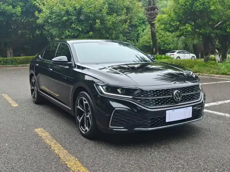 Volkswagen Passat, 2024