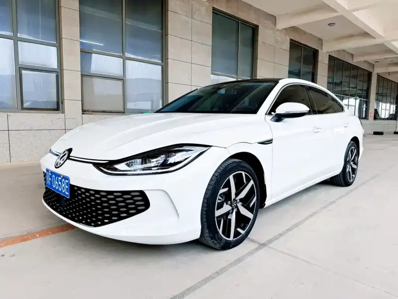 Volkswagen Lamando, 2023