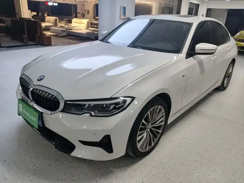 BMW 3 Series BMW 3 Series 2022 Facelift 320i Sport Package, 2022 — фото 1