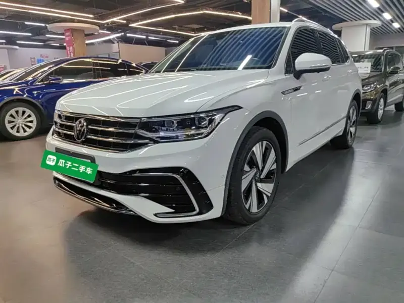 Volkswagen Tiguan L, 2023