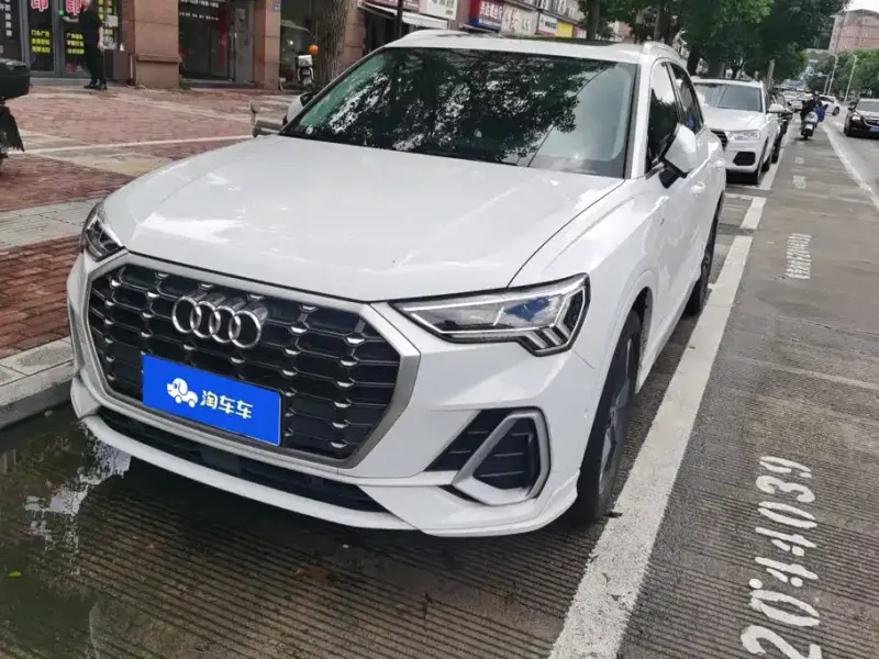 Audi Q3, 2022