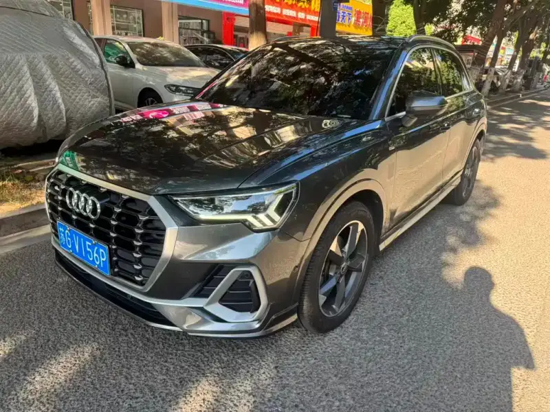 Audi Q3, 2022