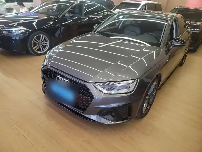 Audi A4L, 2022