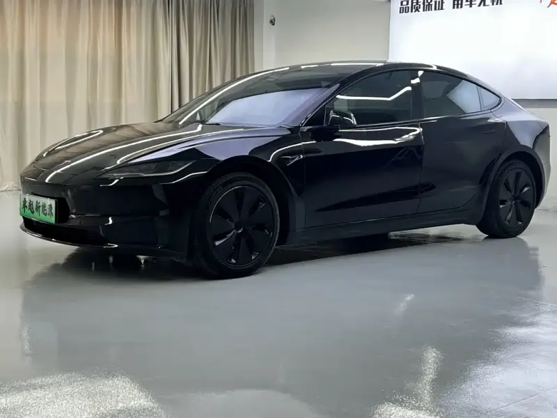 Tesla Model 3, 2023