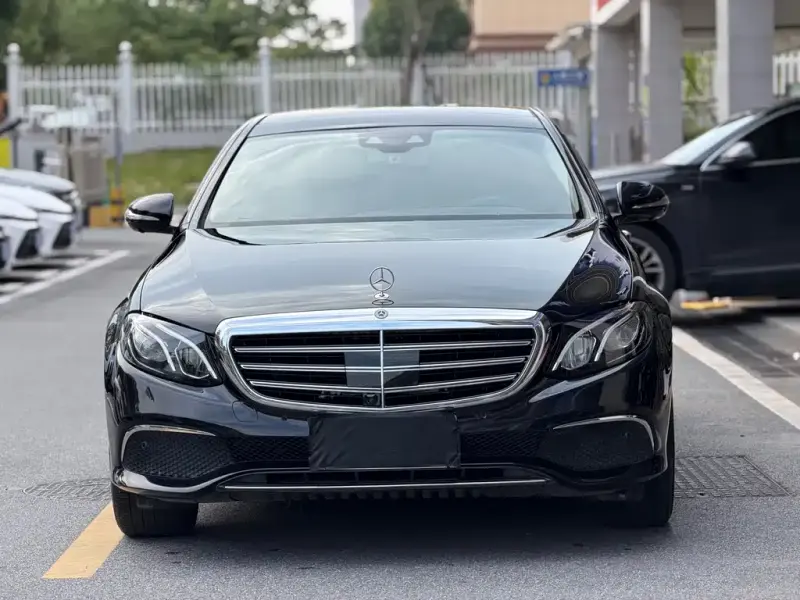 Mercedes-Benz E-Class Mercedes-Benz E-Class 2020 E 300 L Luxury Type, 2019 — фото 1