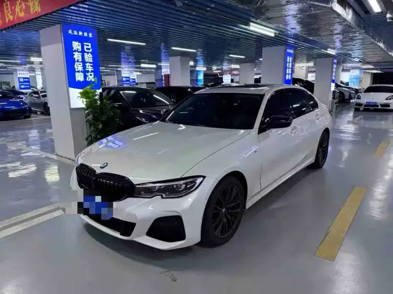 BMW 3 Series, 2022