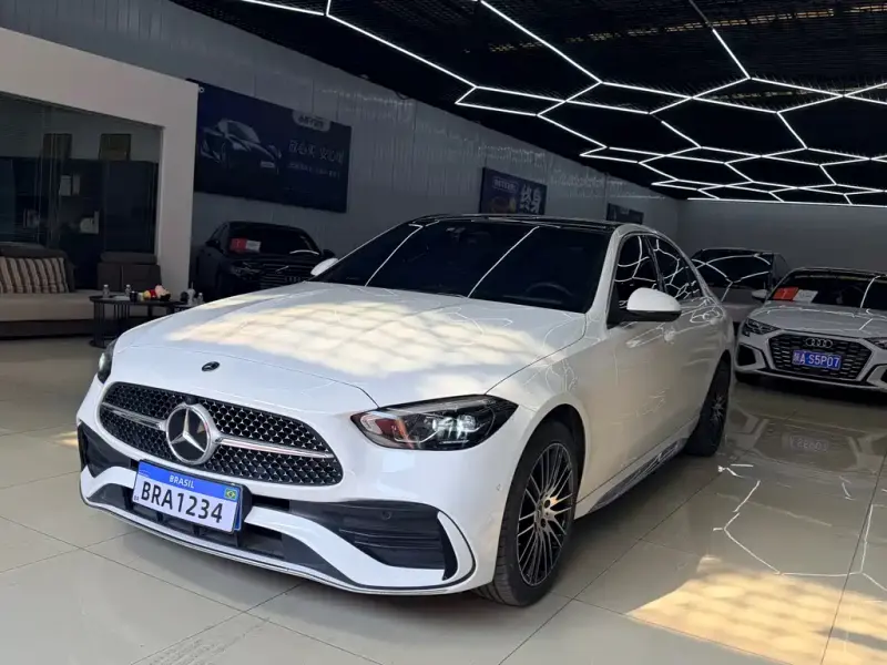 Mercedes-Benz C-Class, 2023