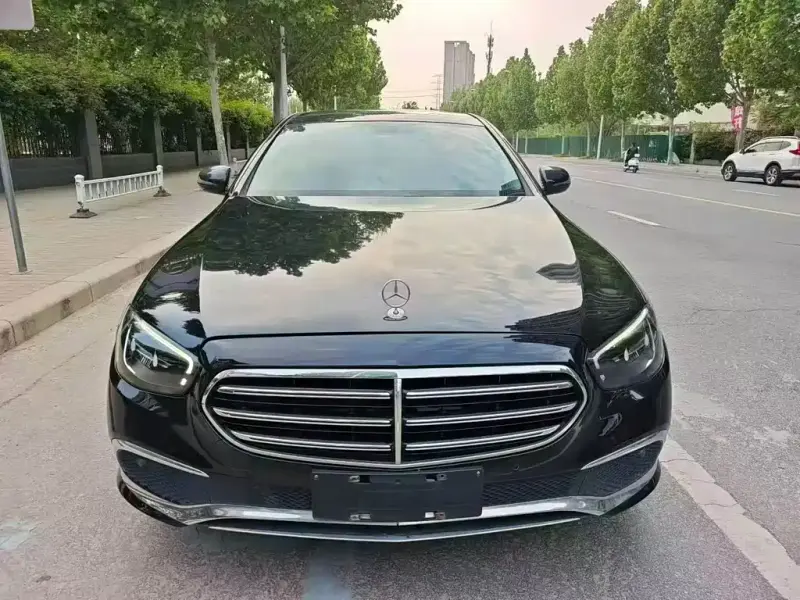 Mercedes-Benz E-Class, 2022