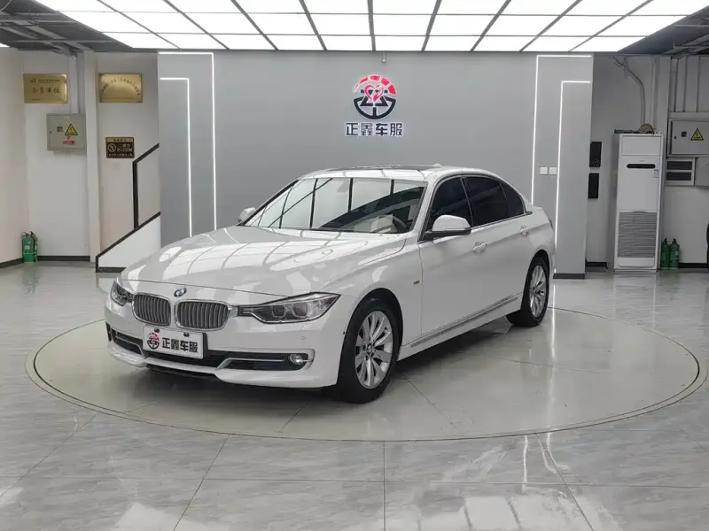 BMW 3 Series, 2013