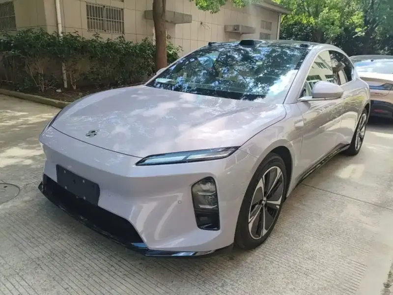 NIO ET5, 2025